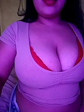 Snapshot of soylula884 chatting on February 26, 2026, 12:20 am soylula884 online show from February 26, 2026, 12:20 am