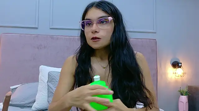 Snapshot of Hada_Ailany chatting on February 3, 2026, 6:22 am Hada Ailany online show from February 3, 2026, 6:22 am