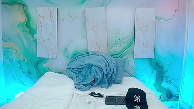 Snapshot of David_Banks_ chatting on March 15, 2026, 12:44 pm David Banks online show from March 15, 2026, 12:44 pm