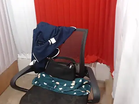 Snapshot of Wild_flower19 chatting on March 22, 2026, 3:04 pm Wild flower19 online show from March 22, 2026, 3:04 pm