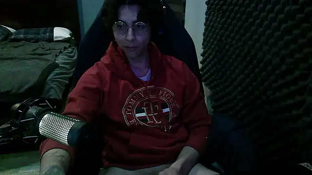 craker6999 online show from February 2, 2026, 5:28 am