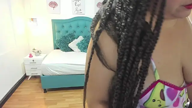 Daniela skay online show from February 3, 2026, 3:15 am