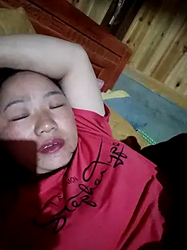 quynhbupbe11 online show from March 9, 2026, 9:30 pm