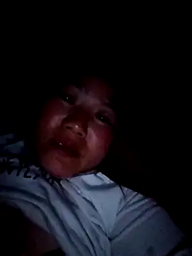 quynhbupbe11 online show from March 25, 2026, 4:46 pm