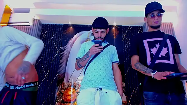 the knights of the night online show from February 3, 2026, 4:32 am