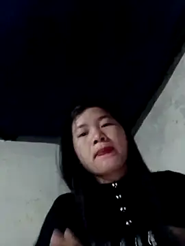 Hoahonggai1 online show from February 4, 2026, 3:01 am