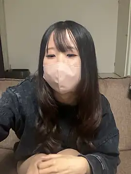 3mimi66 online show from February 6, 2026, 1:14 pm