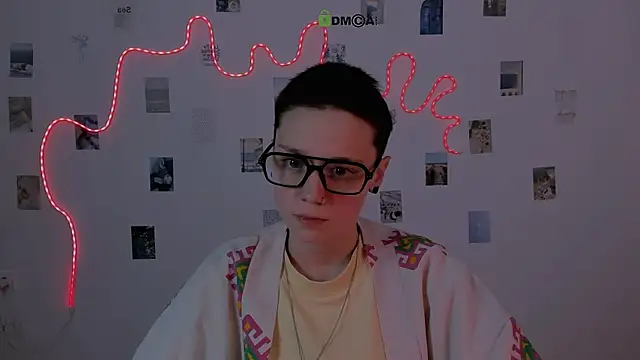 emi fade online show from February 5, 2026, 1:49 pm