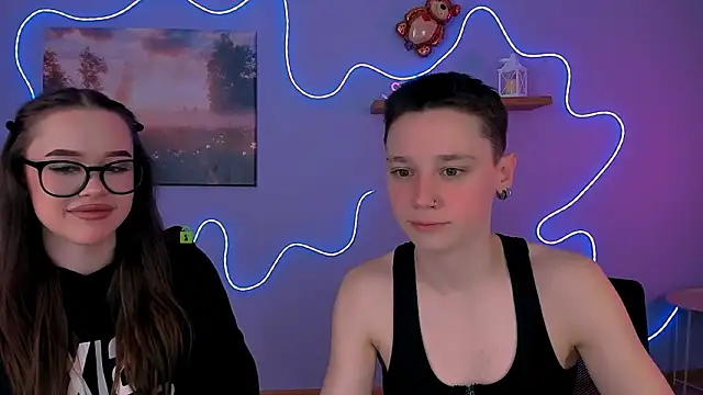 Snapshot of emi_fade chatting on March 19, 2026, 9:57 am emi fade online show from March 19, 2026, 9:57 am