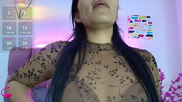 Melannyy   online show from June 16, 2026, 2:36 am