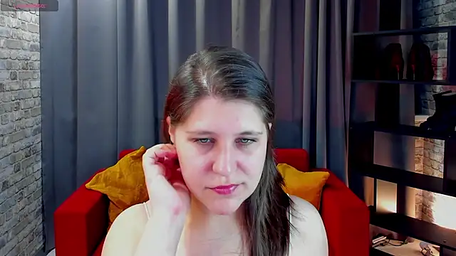 helenahoff online show from April 8, 2026, 4:12 am