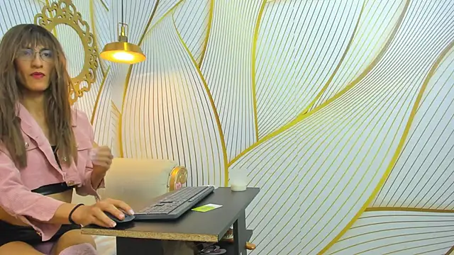 ValeryBellotti online show from February 17, 2026, 12:34 pm