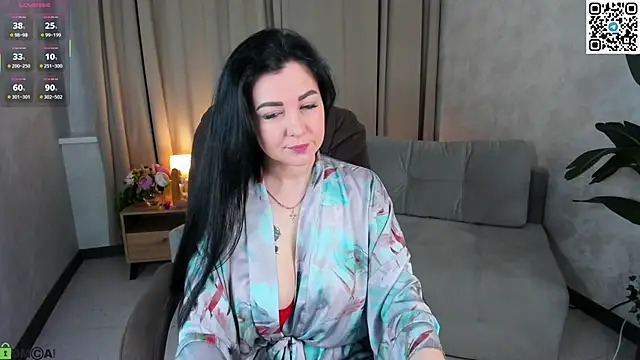 Monika Martinezz online show from April 24, 2026, 4:04 am