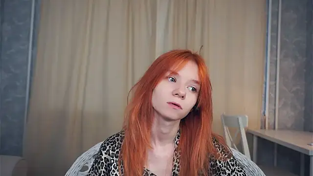 TarynPalek online show from February 12, 2026, 6:30 am