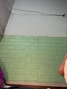 Leeeiuu online show from February 3, 2026, 1:38 pm