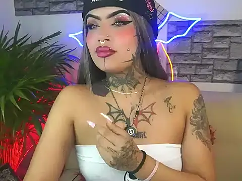 Niki adams001 online show from February 5, 2026, 12:37 am