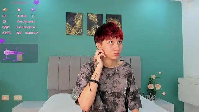 Jessi Rosse online show from May 5, 2026, 9:56 pm
