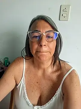 katy randy1 online show from May 12, 2026, 6:27 pm