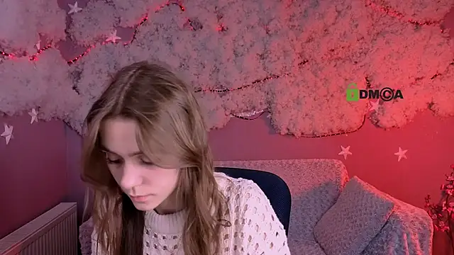 laurenmurrr online show from March 11, 2026, 1:39 pm