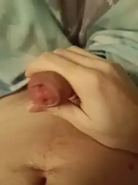 CutxeFrench online show from February 20, 2026, 7:03 pm