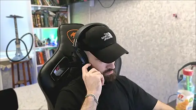  Mostly  online show from March 13, 2026, 4:19 am