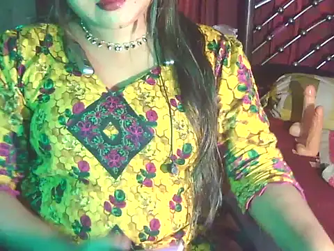 Nusrat Faria online show from May 2, 2026, 9:31 pm