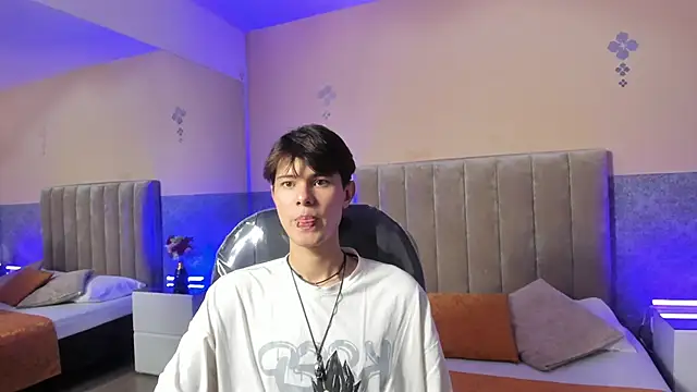 Derek Sinn online show from March 13, 2026, 8:04 pm