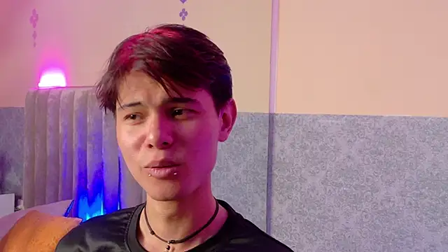 Derek Sinn online show from April 30, 2026, 8:57 pm