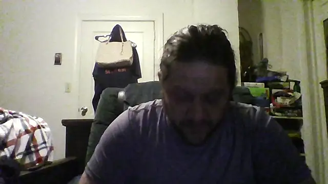 Snapshot of Demon2182 chatting on March 5, 2026, 11:23 pm Demon2182 online show from March 5, 2026, 11:23 pm