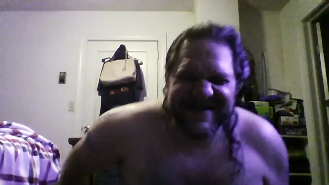 Snapshot of Demon2182 chatting on March 12, 2026, 5:24 am Demon2182 online show from March 12, 2026, 5:24 am