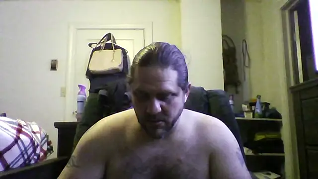 Snapshot of Demon2182 chatting on March 27, 2026, 2:28 am Demon2182 online show from March 27, 2026, 2:28 am