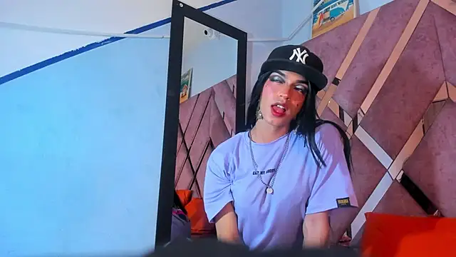 MeghanQueen   online show from March 21, 2026, 5:12 am