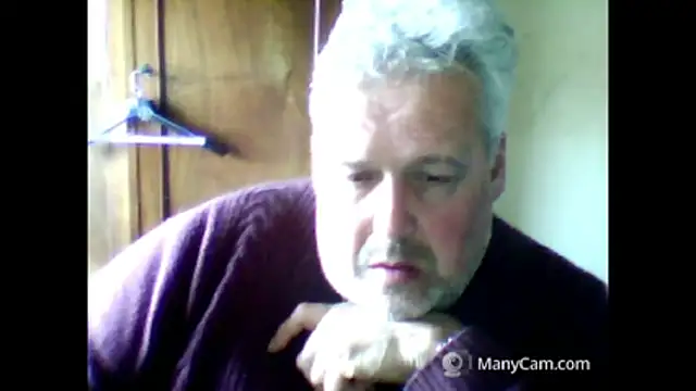 Snapshot of swichcassanesi chatting on March 15, 2026, 1:28 pm swichcassanesi online show from March 15, 2026, 1:28 pm