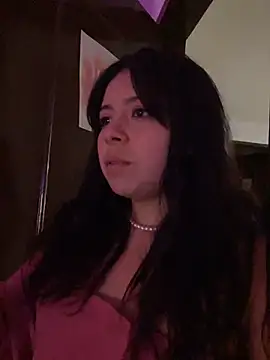 SoftDoll- online show from May 7, 2026, 5:24 am