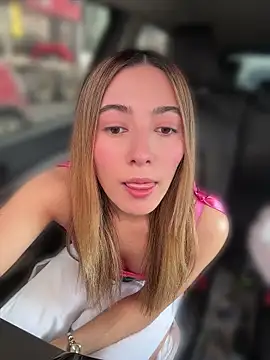 kloe  t18 online show from June 24, 2026, 5:56 pm