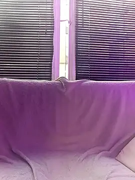 Snapshot of Eva_Err chatting on March 13, 2026, 10:05 pm Eva Err online show from March 13, 2026, 10:05 pm