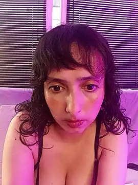 Eva Err online show from May 4, 2026, 10:39 pm
