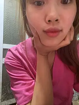 Mary 006 online show from April 25, 2026, 7:11 pm