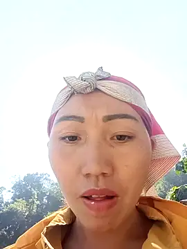 Snapshot of hot-luna- chatting on February 6, 2026, 7:45 am hot-luna- online show from February 6, 2026, 7:45 am