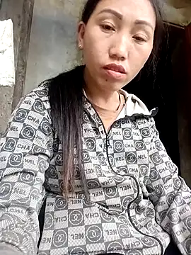 Snapshot of hot-luna- chatting on February 16, 2026, 10:22 am hot-luna- online show from February 16, 2026, 10:22 am