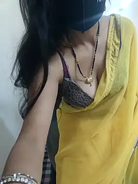 simran sharma01 online show from February 1, 2026, 7:40 am