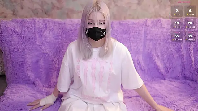 Snapshot of Yunakiss chatting on March 5, 2026, 9:22 pm Yunakiss online show from March 5, 2026, 9:22 pm