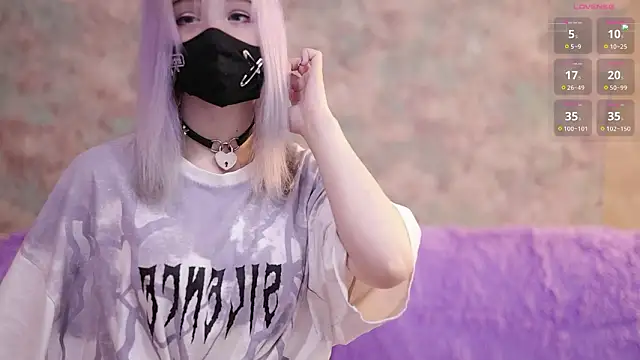 Snapshot of Yunakiss chatting on March 8, 2026, 9:18 pm Yunakiss online show from March 8, 2026, 9:18 pm