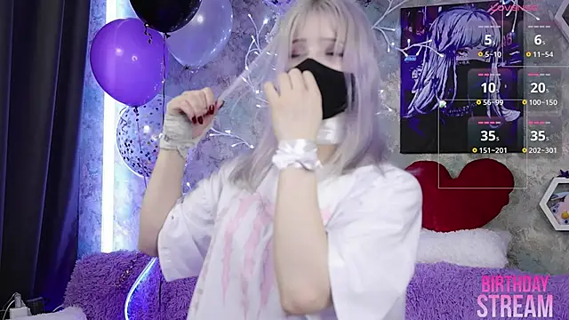 Snapshot of Yunakiss chatting on March 29, 2026, 9:37 pm Yunakiss online show from March 29, 2026, 9:37 pm