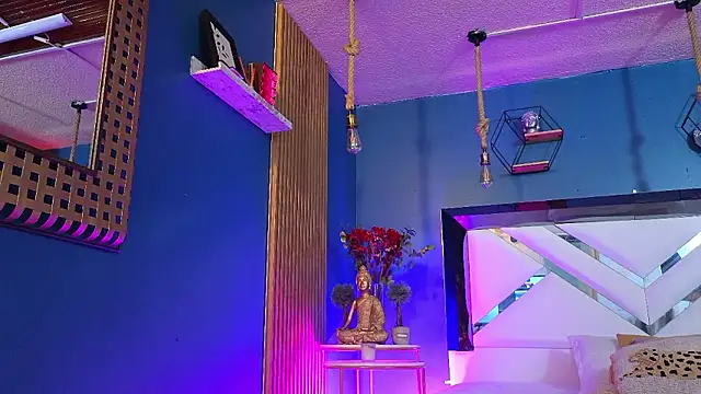 Ladyy brownn online show from March 16, 2026, 11:25 am