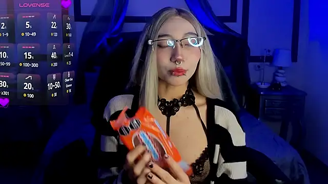 Snapshot of SweetSakura_Dolll chatting on March 16, 2026, 1:48 pm SweetSakura Dolll online show from March 16, 2026, 1:48 pm