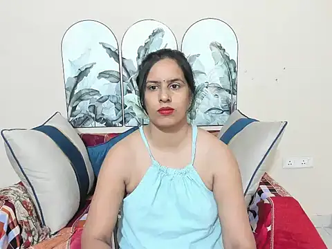 sara conorr online show from May 27, 2026, 3:47 am