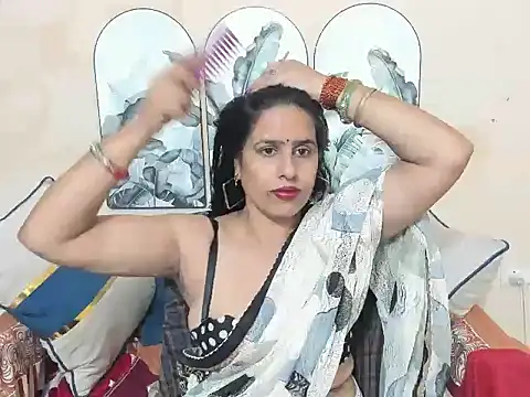 sara conorr online show from June 15, 2026, 4:15 am