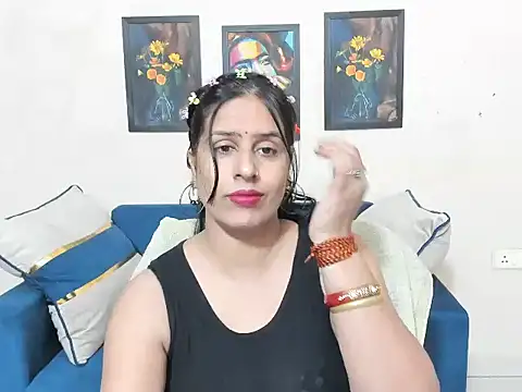 sara conorr online show from July 2, 2026, 4:18 am