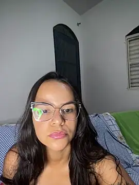 Snapshot of Morena1244 chatting on February 5, 2026, 1:54 am Morena1244 online show from February 5, 2026, 1:54 am